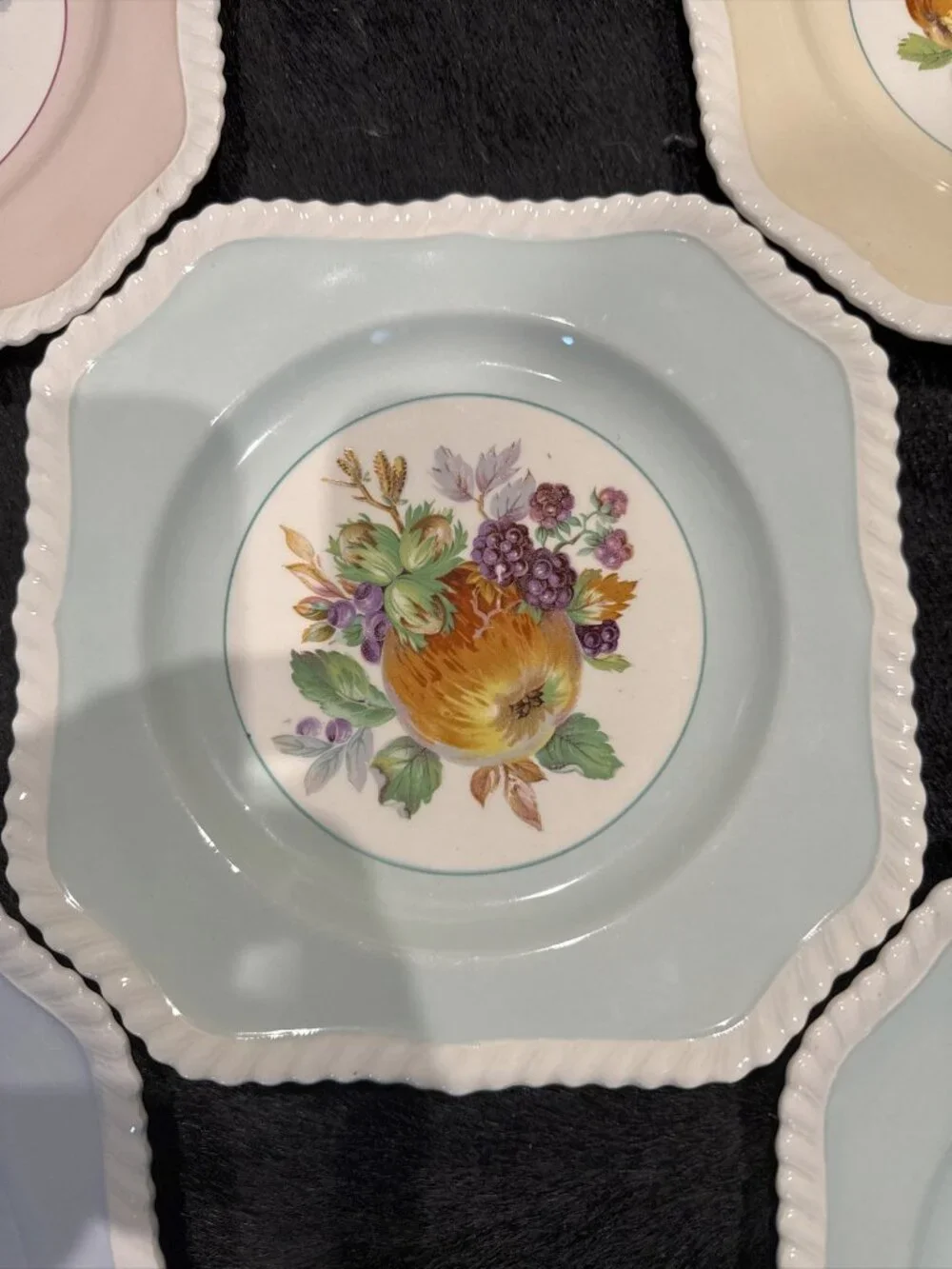7 CALIFORNIA Pastel Fruit Square Salad Plates 7 5/8